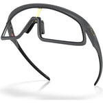 Oakley RSLV sunglasses - Matte Carbon Photochromic