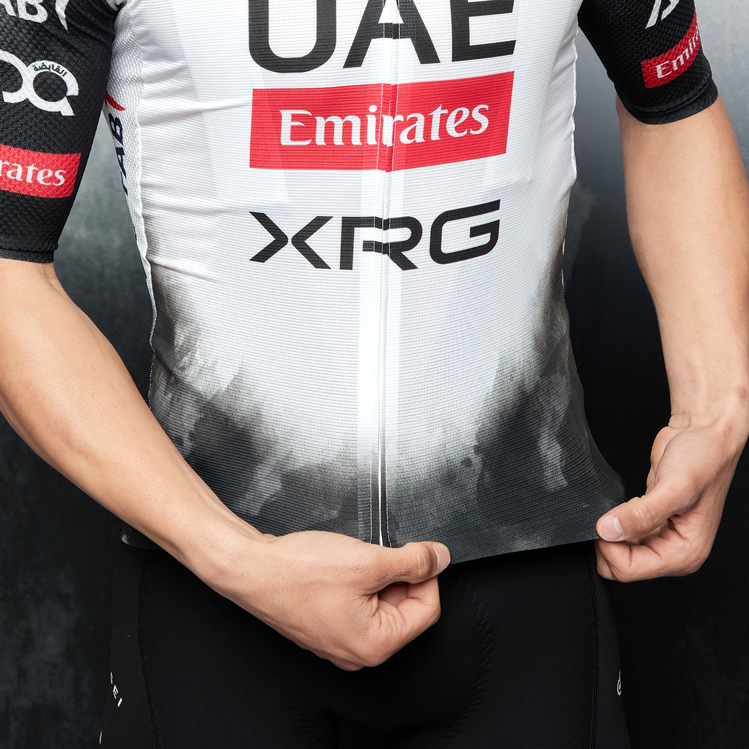 Maglia Pissei UAE Team Emirates 2025 Magistrale Ultra