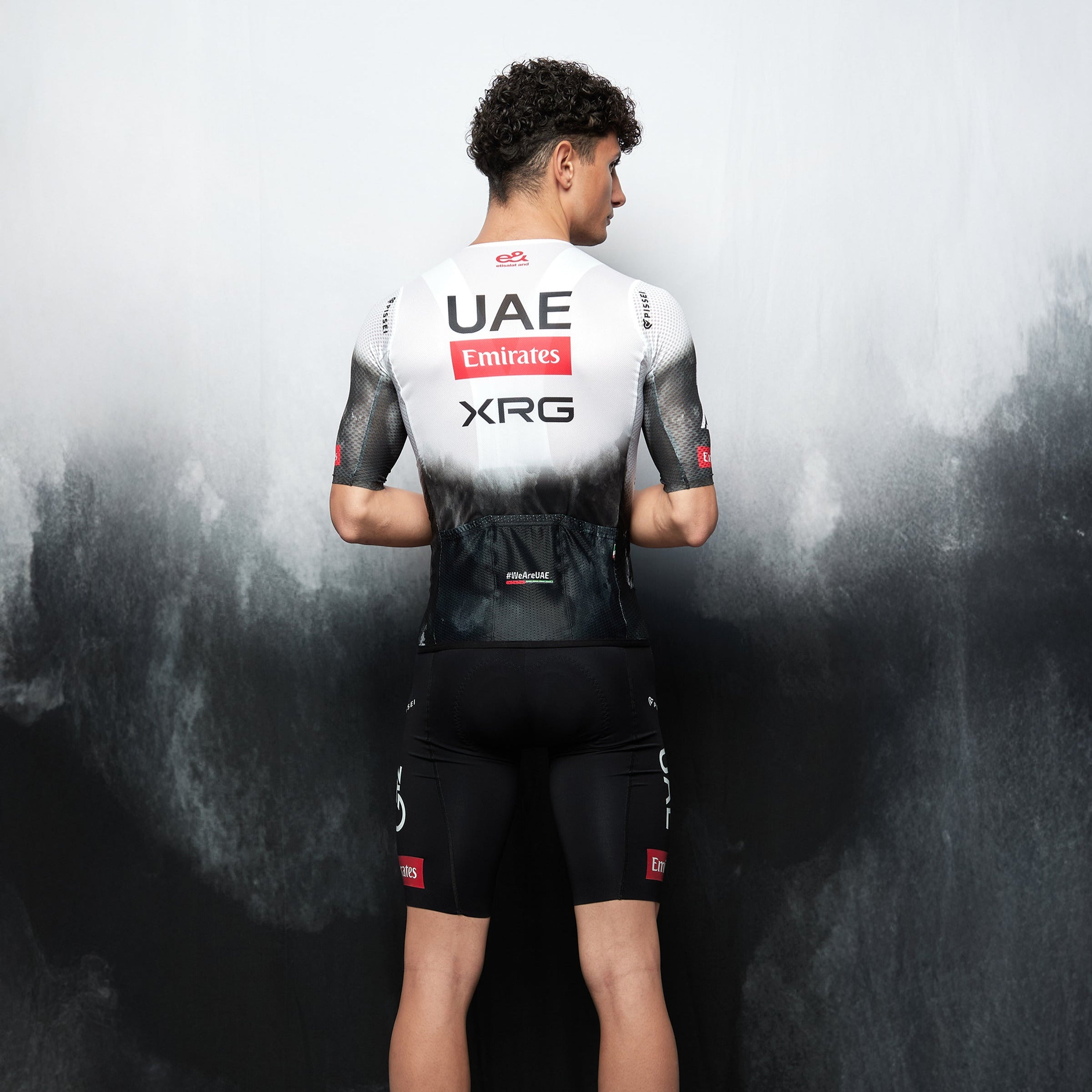 Maillot Pissei UAE Team Emirates 2025 Magistrale Light