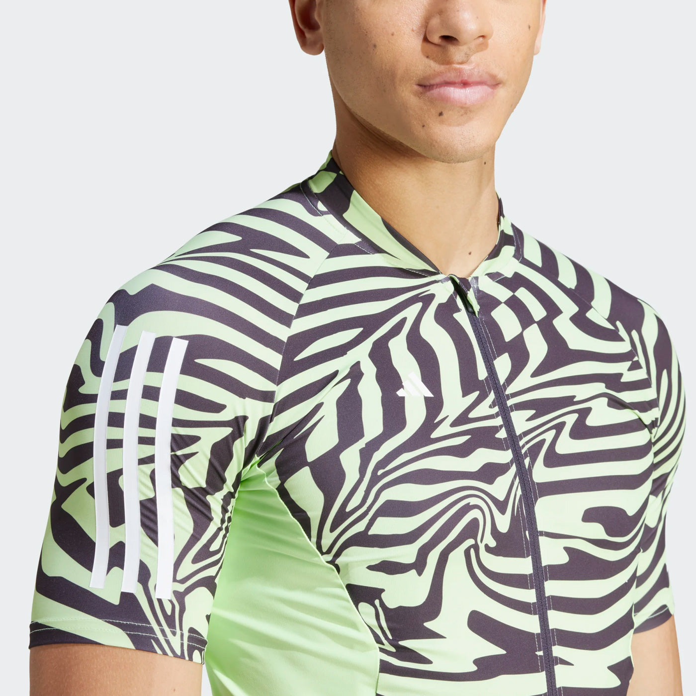 Adidas Essentials 3-Stripes trikot Fast zebra - Grun