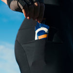 Q36.5 Adventure Cargo bib shorts - Black