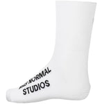 Pas Normal Studios Logo Uberschuhe Socken - Weiss