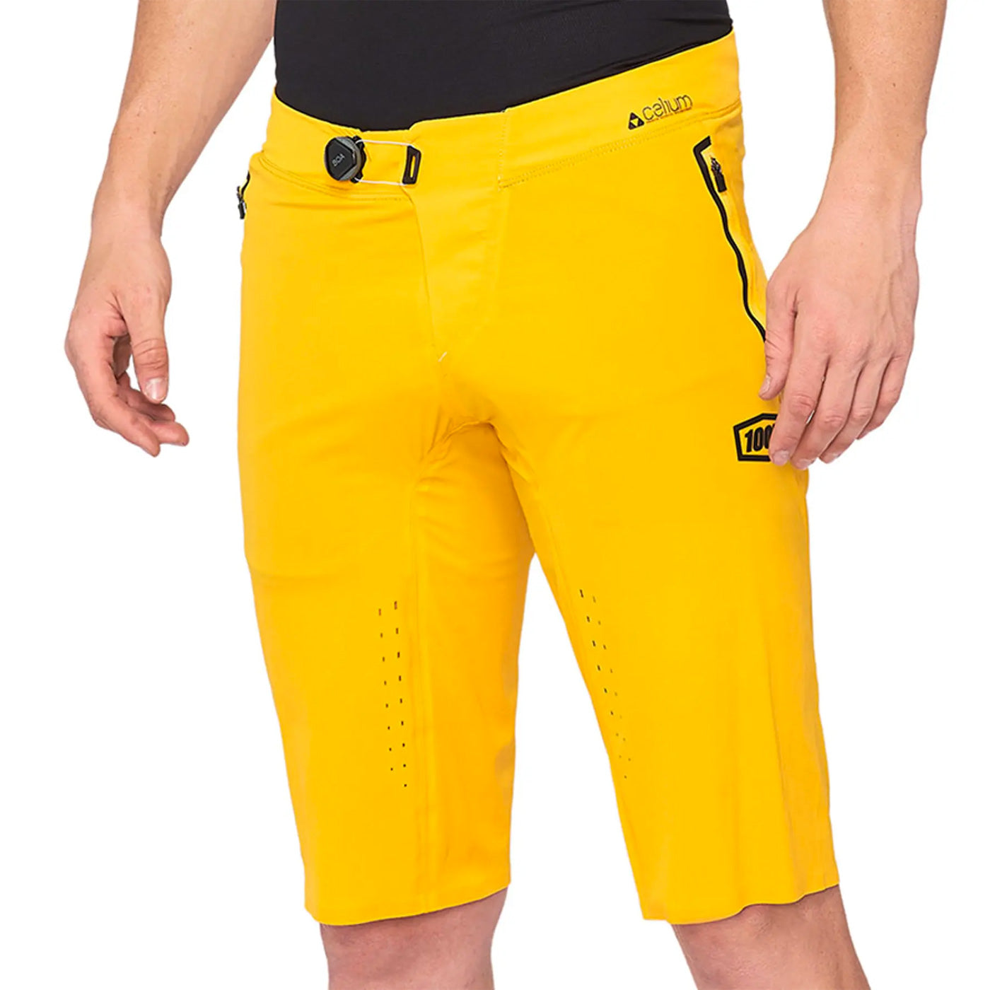 Shorts 100% Celium - Amarillo