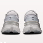 On Cloudflyer 5 shoes - Grey