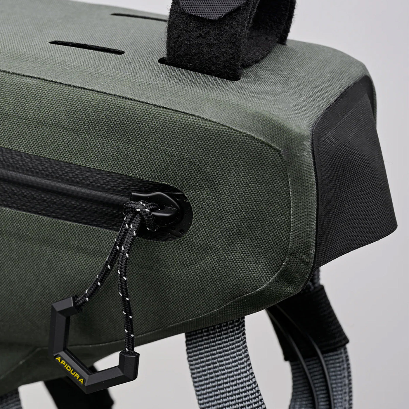 Bolsa para cuadro MAAP x Apidura 4L - Verde