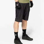 Sweet Protection Hunter Light shorts - Black